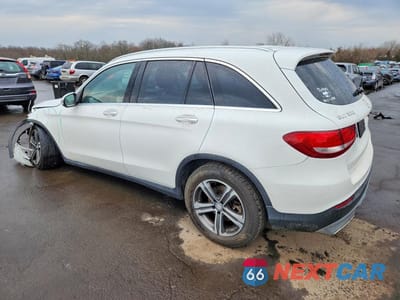 Drugie zdjęcie samochodu z przodu: 2016 MERCEDES-BENZ GLC 300 4MATIC VIN:WDC0G4KB4GF075089 - miniatura