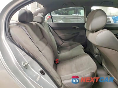 Zdjęcie 10 z 11 samochodu: 2008 HONDA CIVIC LX VIN:1HGFA15558L105405 - miniatura