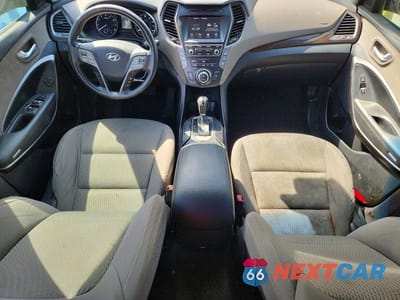 Zdjęcie 8 z 13 samochodu: 2018 HYUNDAI SANTA FE SE VIN:KM8SM4HF5JU278069 - miniatura
