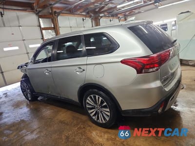 Drugie zdjęcie samochodu z przodu: 2020 MITSUBISHI OUTLANDER ES VIN:JA4AD2A32LZ048896 - miniatura