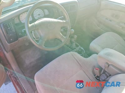 Zdjęcie 8 z 12 samochodu: 2003 TOYOTA TACOMA BASE VIN:5TEWM72N03Z155104 - miniatura