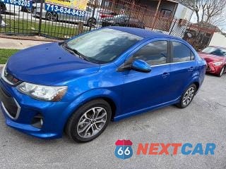 Drugie zdjęcie samochodu z przodu: 2018 CHEVROLET SONIC LT VIN:1G1JD5SH5J4100431 - miniatura