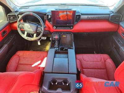 Zdjęcie 8 z 11 samochodu: 2023 TOYOTA TUNDRA TRD PRO HV VIN:5TFPC5DB1PX028289 - miniatura