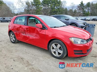 Czwarte zdjęcie samochodu z boku: 2017 VOLKSWAGEN GOLF S VIN:3VW217AU6HM074271 - miniatura