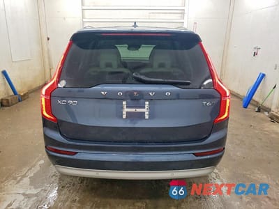 Zdjęcie 6 z 13 samochodu: 2022 VOLVO XC90 T6 MOMENTUM VIN:YV4A22PK3N1840578 - miniatura