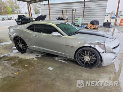 Czwarte zdjęcie samochodu z boku: 2011 CHEVROLET CAMARO LS VIN:2G1FA1ED1B9136809 - miniatura