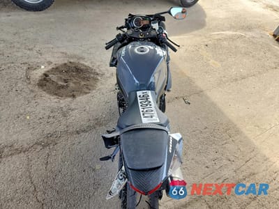 Zdjęcie 6 z 9 samochodu: 2025 SUZUKI GSX-R600 VIN:JS1GN7FAXS7101754 - miniatura