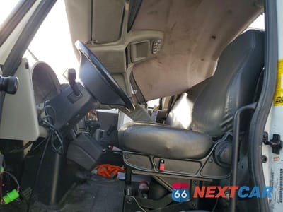 Zdjęcie 7 z 13 samochodu: 2019 INTERNATIONAL 4300 BOX TRUCK VIN:1HTMMMML7KH773007 - miniatura