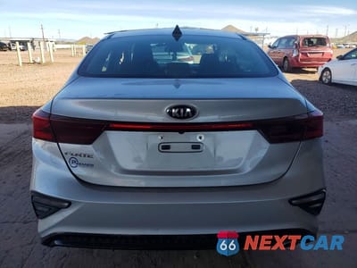 Zdjęcie 6 z 12 samochodu: 2020 KIA FORTE LXS VIN:3KPF24AD3LE174993 - miniatura