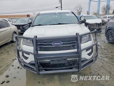 Piąte zdjęcie samochodu w środku: 2018 FORD EXPLORER P VIN:1FM5K8ARXJGA89902 - miniatura