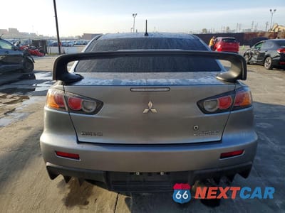 Zdjęcie 6 z 13 samochodu: 2015 MITSUBISHI LANCER EVOLUTION GSR VIN:JA32W8FV4FU026450 - miniatura