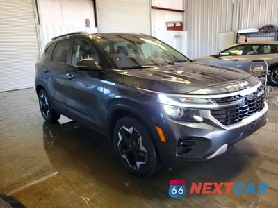 Czwarte zdjęcie samochodu z boku: 2025 KIA SELTOS S VIN:KNDEU2AA5S7774588 - miniatura