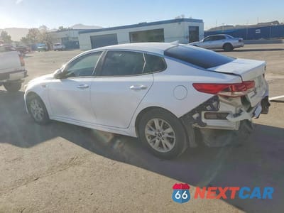 Drugie zdjęcie samochodu z przodu: 2018 KIA OPTIMA LX VIN:5XXGT4L38JG228539 - miniatura