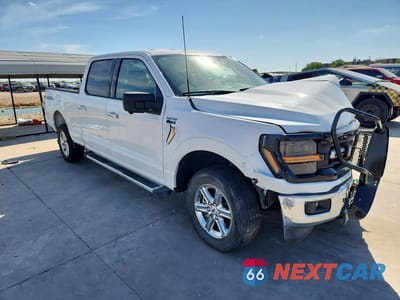 Czwarte zdjęcie samochodu z boku: 2024 FORD F150 XLT VIN:1FTFW3L50RKF53914 - miniatura
