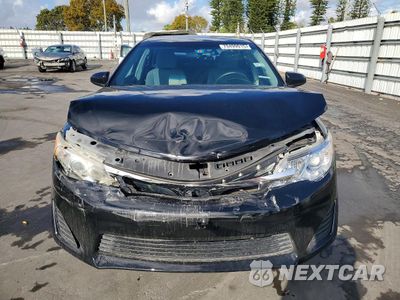 Piąte zdjęcie samochodu w środku: 2014 TOYOTA CAMRY LE VIN:4T1BF1FK6EU313166 - miniatura