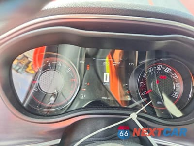 Zdjęcie 9 z 12 samochodu: 2017 DODGE CHALLENGER R VIN:2C3CDZBT5HH580645 - miniatura