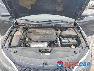 Zdjęcie 11 z 12 samochodu: 2016 CHRYSLER 200 LIMITED VIN:1C3CCCAB5GN143100 - miniatura