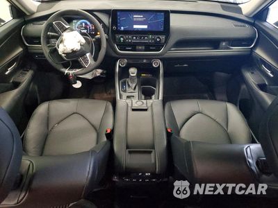 Zdjęcie 8 z 14 samochodu: 2026 TOYOTA GRAND HIGHLANDER HYBRID XLE VIN:5TDACAB59TS077008 - miniatura
