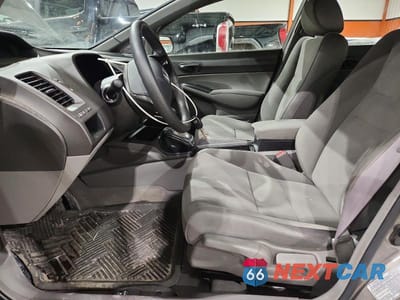 Zdjęcie 7 z 11 samochodu: 2007 HONDA CIVIC DX VIN:2HGFA16317H010168 - miniatura