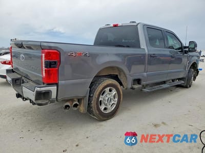 Trzecie zdjęcie samochodu z tyłu: 2025 FORD F250 SUPER DUTY VIN:1FT7W2BT9SEC74917 - miniatura