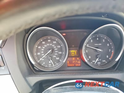 Zdjęcie 9 z 12 samochodu: 2010 BMW Z4 SDRIVE30I VIN:WBALM5C58AE377084 - miniatura