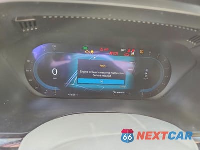 Zdjęcie 9 z 13 samochodu: 2023 VOLVO XC60 PLUS VIN:YV4L12RN8P1260751 - miniatura