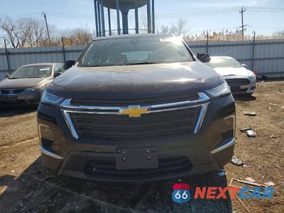 Piąte zdjęcie samochodu w środku: 2023 CHEVROLET TRAVERSE LS VIN:1GNERFKW4PJ189134 - miniatura