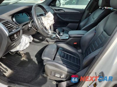 Zdjęcie 7 z 13 samochodu: 2018 BMW X3 XDRIVEM40I VIN:5UXTS3C51J0Z00079 - miniatura