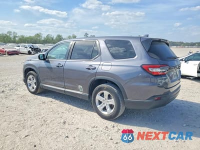 Drugie zdjęcie samochodu z przodu: 2023 HONDA PILOT LX VIN:5FNYG2H22PB010699 - miniatura