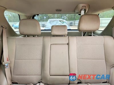 Zdjęcie 10 z 12 samochodu: 2009 KIA SORENTO BASE VIN:KNDJD735X95892959 - miniatura