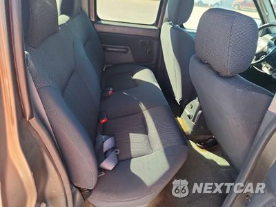 Zdjęcie 10 z 13 samochodu: 2004 NISSAN FRONTIER XE-V6 VIN:1N6ED27T84C454469 - miniatura