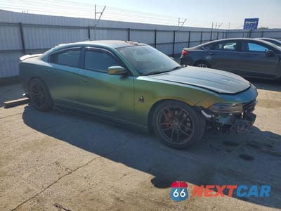 Czwarte zdjęcie samochodu z boku: 2018 DODGE CHARGER R VIN:2C3CDXCT7JH122940 - miniatura