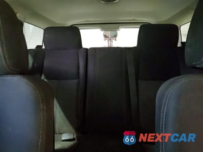 Zdjęcie 10 z 13 samochodu: 2007 HUMMER H3 VIN:5GTDN13E978242287 - miniatura