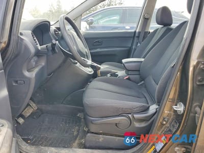Zdjęcie 7 z 12 samochodu: 2010 KIA RONDO LX VIN:KNAHG8A80A7302105 - miniatura