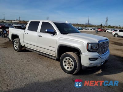 Czwarte zdjęcie samochodu z boku: 2017 GMC SIERRA K1500 DENALI VIN:3GTU2PEJ5HG307841 - miniatura