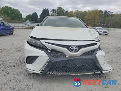 Piąte zdjęcie samochodu w środku: 2021 TOYOTA CAMRY TRD VIN:4T1KZ1AK7MU058590 - miniatura