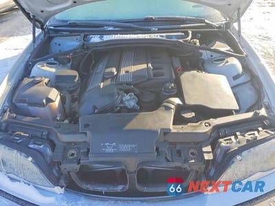 Zdjęcie 11 z 12 samochodu: 2003 BMW 325 VIN:WBAEV33433KL58996 - miniatura