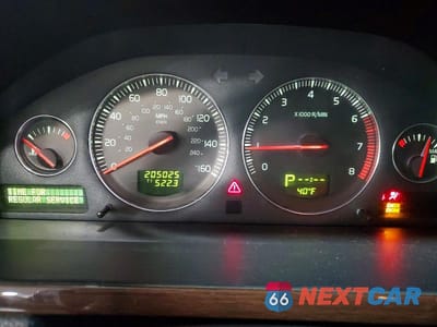 Zdjęcie 9 z 12 samochodu: 2004 VOLVO XC90 T6 VIN:YV1CZ91H341103936 - miniatura