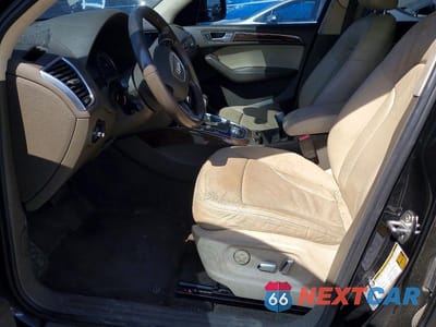 Zdjęcie 7 z 12 samochodu: 2017 AUDI Q5 PREMIUM VIN:WA1C2AFP5HA075200 - miniatura