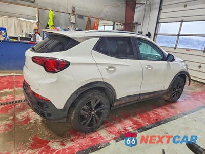 Trzecie zdjęcie samochodu z tyłu: 2025 BUICK ENCORE GX SPORT TOURING VIN:KL4AMESL5SB124344 - miniatura