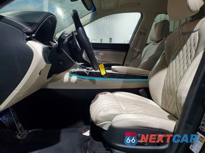 Zdjęcie 7 z 12 samochodu: 2023 GENESIS GV70 3.5T SPORT VIN:KMUMCDTC6PU124103 - miniatura