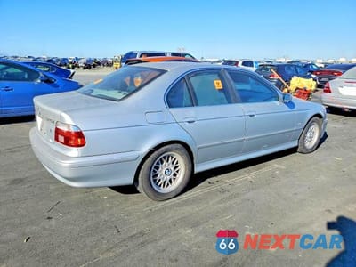 Trzecie zdjęcie samochodu z tyłu: 2001 BMW 525 I AUTOMATIC VIN:WBADT43451GX21130 - miniatura