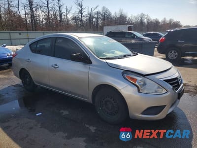 Czwarte zdjęcie samochodu z boku: 2019 NISSAN VERSA SV VIN:3N1CN7APXKL851766 - miniatura