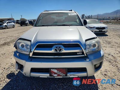 Piąte zdjęcie samochodu w środku: 2006 TOYOTA 4RUNNER SR5 VIN:JTEBT14R968034099 - miniatura