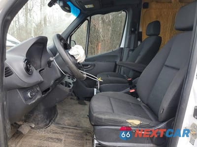 Zdjęcie 7 z 13 samochodu: 2020 MERCEDES-BENZ SPRINTER 2500 VIN:W1Y4ECHY9LP289532 - miniatura