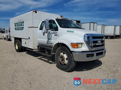 2009 FORD F750 SUPER DUTY CHIPPER TRUCK 3FRNX75A39V180142 - główne zdjęcie licytacji z USA - miniatura