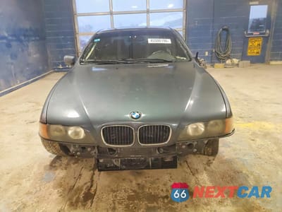 Piąte zdjęcie samochodu w środku: 2000 BMW 528 I VIN:WBADM5346YBY18721 - miniatura