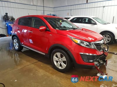 Czwarte zdjęcie samochodu z boku: 2013 KIA SPORTAGE LX VIN:KNDPBCA22D7403842 - miniatura