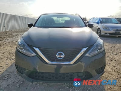 Piąte zdjęcie samochodu w środku: 2019 NISSAN SENTRA SR VIN:3N1AB7AP0KY364529 - miniatura