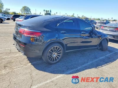 Trzecie zdjęcie samochodu z tyłu: 2021 MERCEDES-BENZ GLC COUPE 300 4MATIC VIN:W1N0J8EB9MF906780 - miniatura